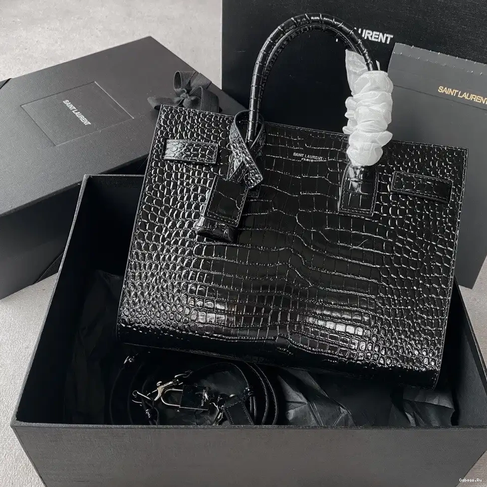 SAC JOUR DE BABY YSL 0509